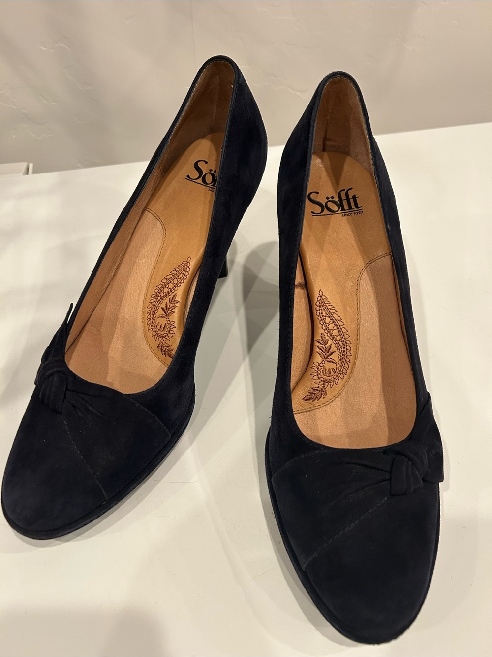 Söfft Navy Suede Knotted Pump Heels
